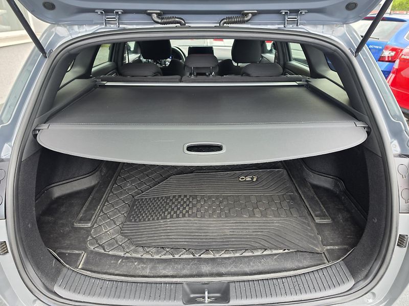 Hyundai i30 1.5 T-GDI 117KW N-Line Autom - fotka 5 z 24