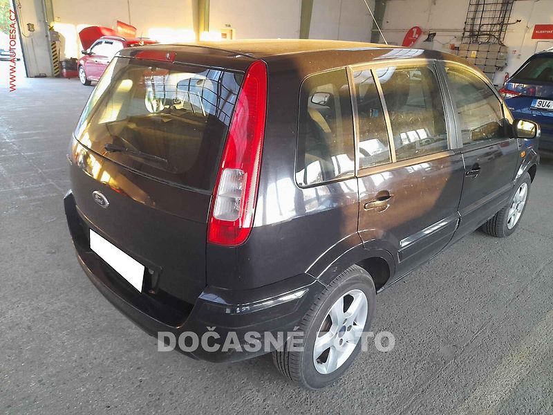 Ford Fusion (2009) 1.4i, 2.maj,ČR, AC - fotka 2 z 3