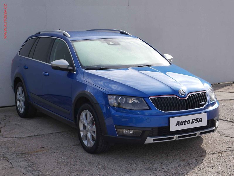 Škoda Octavia (2015) 2.0 TDi 4x4, 1.maj, DSG - fotografie inzerátu