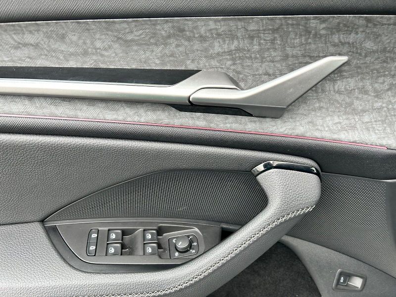 Škoda Kodiaq (2024) Exclusive Selection 2.0 TDI 14 - fotka 11 z 35