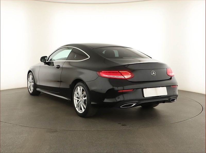 Mercedes-Benz Třídy C (2016) C 250 CDI - fotka 4 z 20