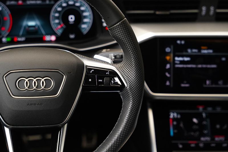 Audi A6 - fotka 17 z 27