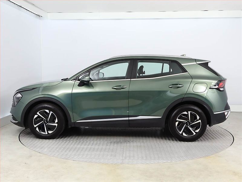 Kia Sportage (2022) 1.6 T-GDI - fotka 3 z 17