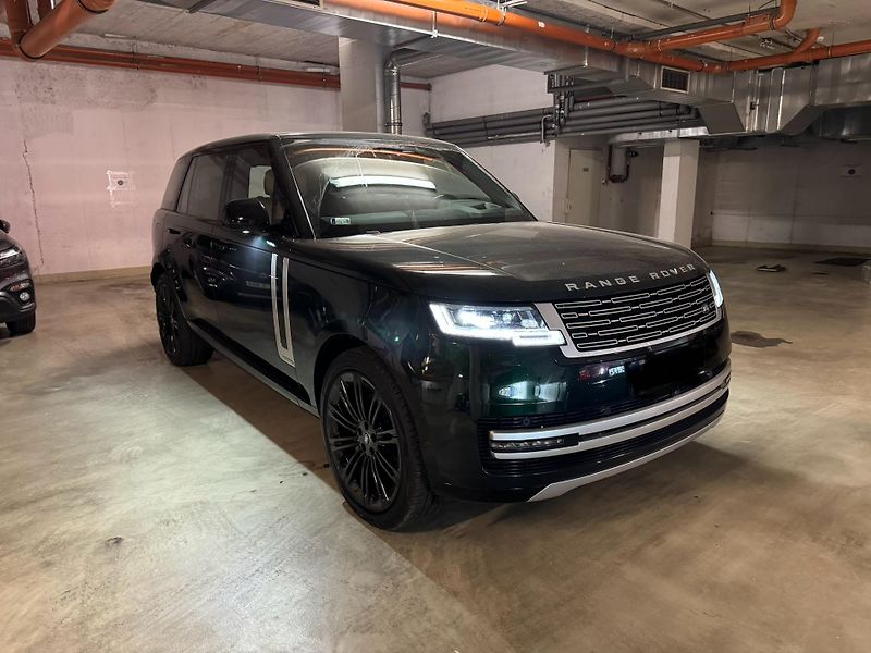(2024) Range Rover LWB Autobiography  - fotka 3 z 14