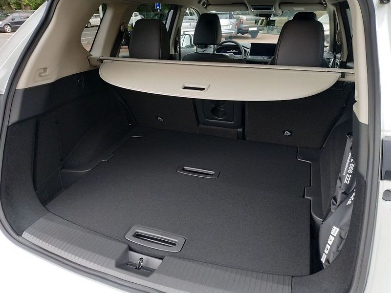 Nissan X-Trail E-POWER e-4ORCE TEKNA SKLADEM - fotka 27 z 28