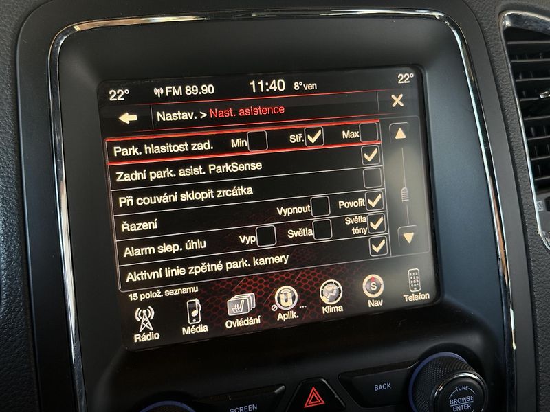 Dodge Durango  5,7 Hemi R/T 4x4 - fotka 16 z 35