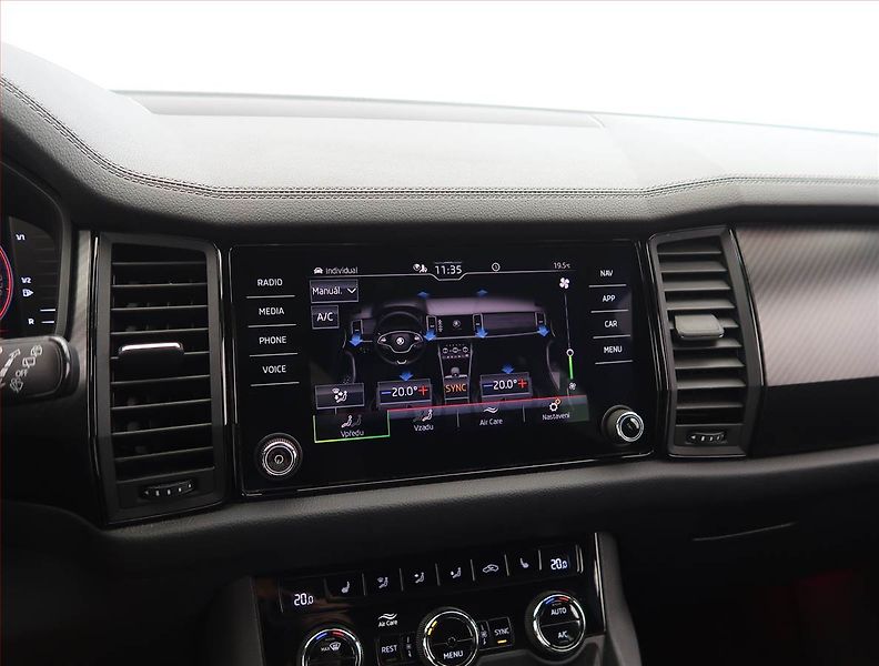 Škoda Kodiaq (2022) 1.5 TSI - fotka 21 z 31