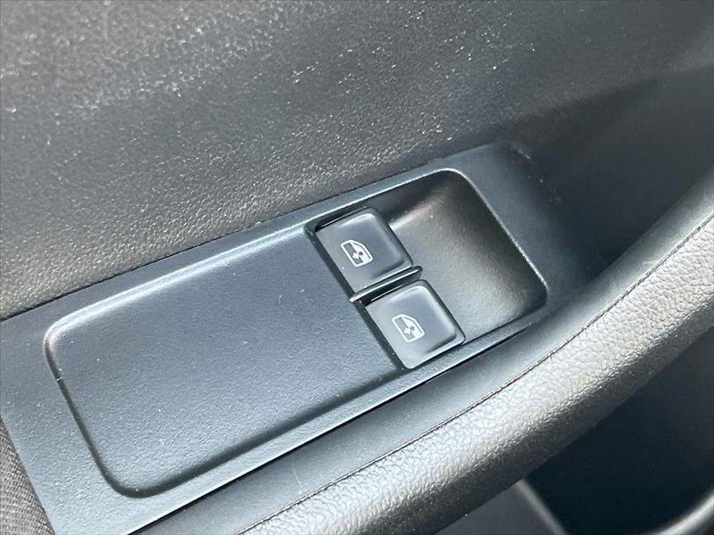 Škoda Fabia 1,0 TSi 70kW AMBITION PLUS  II - fotka 20 z 23