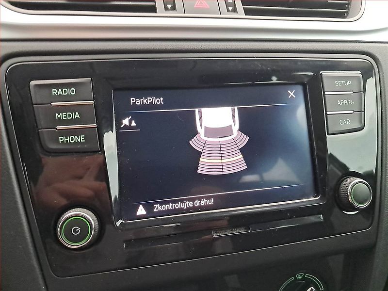 Škoda Rapid (2018) Spaceback 1.0 TSI, Serv.kniha - fotka 17 z 17