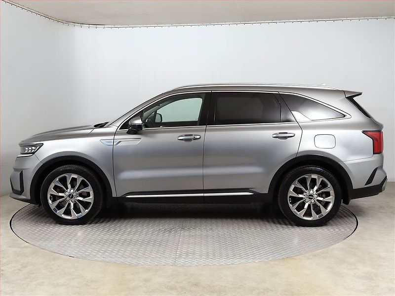 Kia Sorento (2022) 2.2 CRDi - fotka 3 z 28