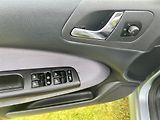 Škoda Octavia 1.9TDI 74KW,4x4,TZ,AMBIENTE - náhled 32