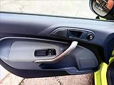 Ford Fiesta 1,2 i SPORT - náhled 10