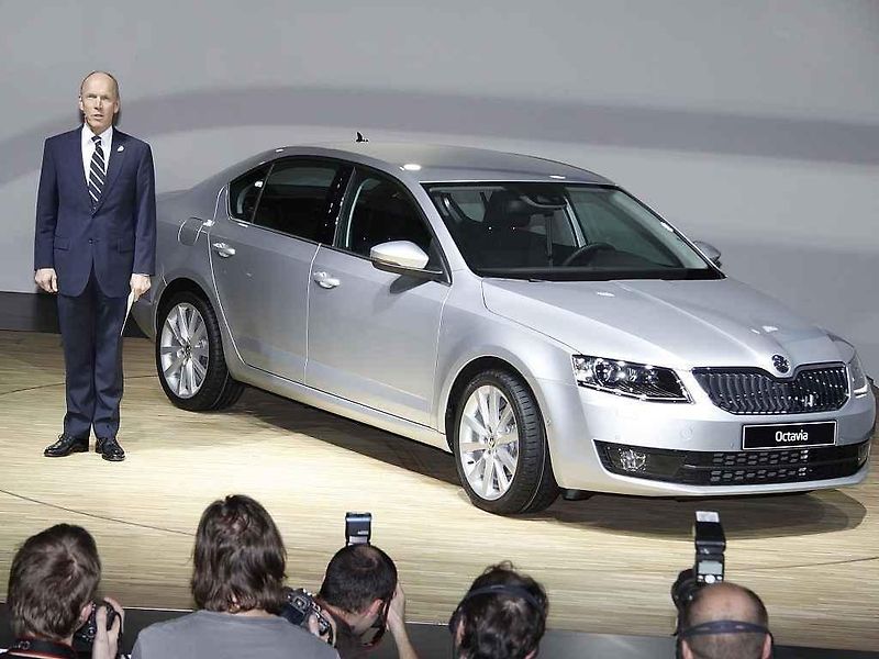 Společnost Škoda Auto představila 11. prosince v Mladé Boleslavi třetí generaci stěžejního modelu Octavia. Vyrábět se má v příštím roce a světovou premiéru si odbude na začátku března na autosalonu v Ženevě.