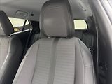 Peugeot 2008 1,2 DPH VÝHŘEV ALLURE+ 1MAJ ČR - náhled 32