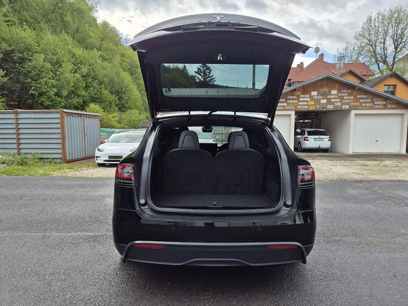 Tesla Model X 100kwH PLAID 750kw TZ - fotka 14 z 48