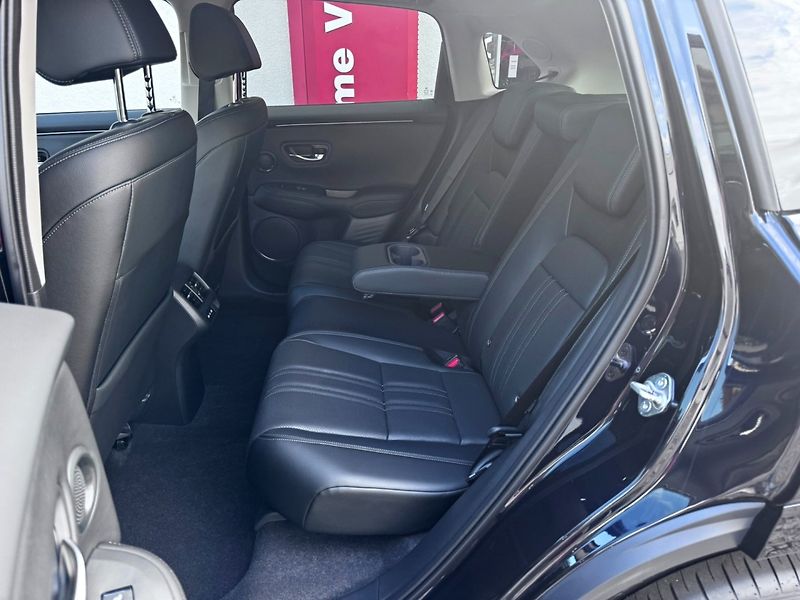 Honda ZR-V (2026) 2.0e:HEV 135kW ADVANCE MR2027 - fotka 21 z 42