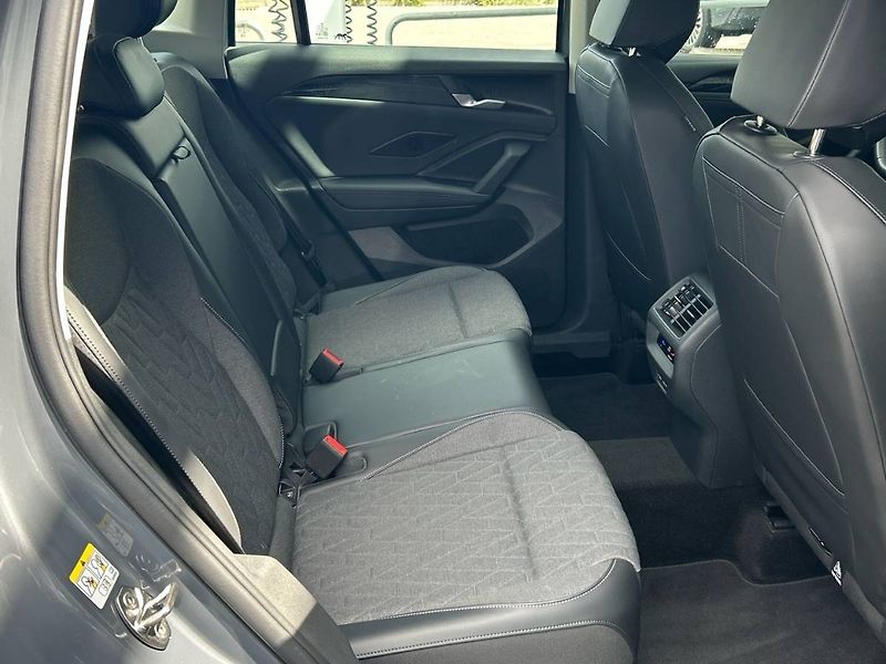 Volkswagen Tiguan (2025) 1.5 eTSI 7DSG Life - fotka 21 z 35