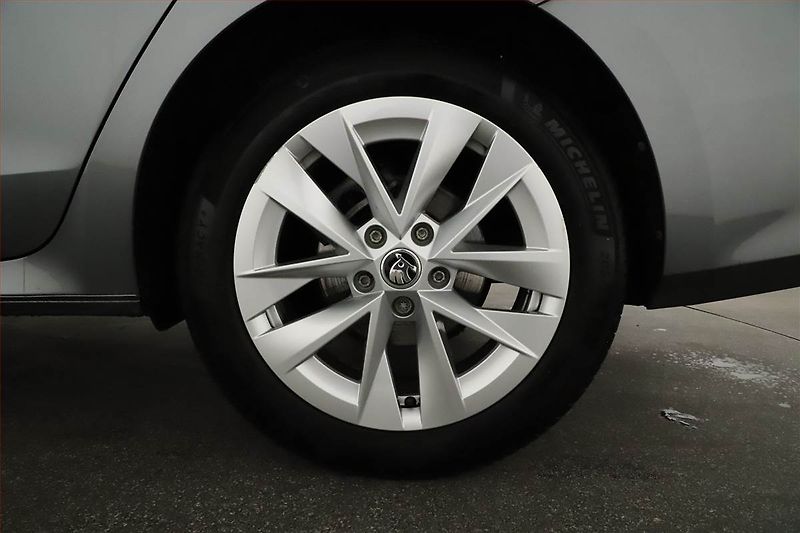 Škoda Octavia (2024) Selection 2.0 TDI - fotka 21 z 21