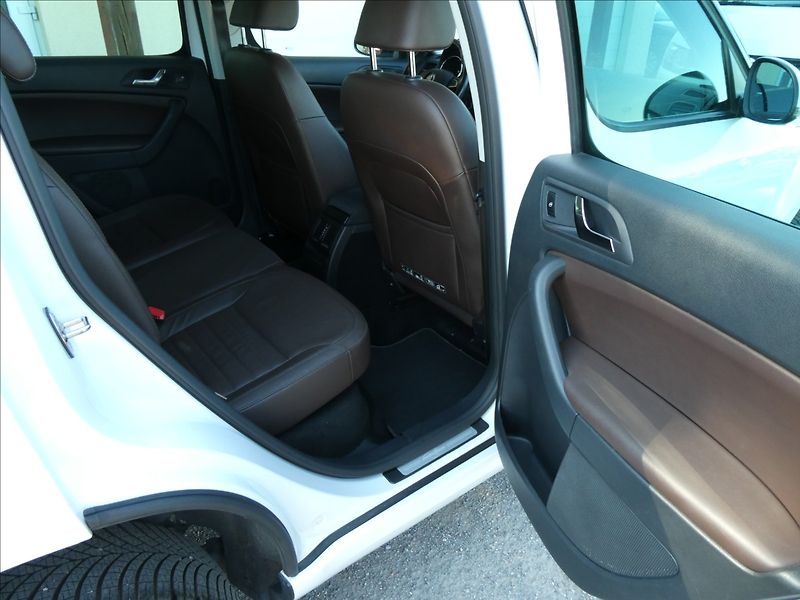 Škoda Yeti 1,4 TSi 90kW DSG Laurin&Klemen - fotka 23 z 43