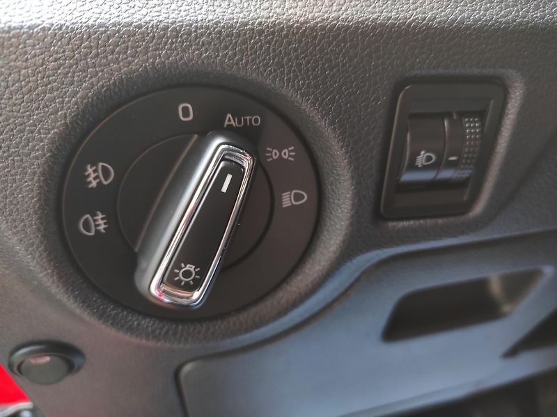 Škoda Scala 1,0TSi 85kW, Top Selection, ČR - fotka 28 z 47