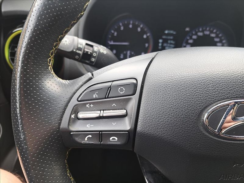 Hyundai Kona 1,0 T-GDI - fotka 31 z 56