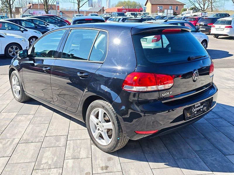 Volkswagen Golf (2009) 1,4i 16v 59 Kw Trend - fotka 7 z 30