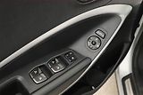 Hyundai Santa Fe (2016) 2.2 CRDi Blue, 4X4, Automat - náhled 19