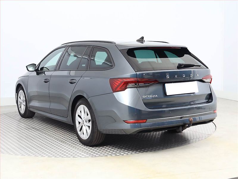 Škoda Octavia (2021) 1.0 TSI, Serv.kniha, Navi - fotka 4 z 14