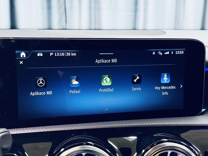 Mercedes-Benz CLA (2023) 180*AMG*KEYLESS*KAMERA*CZ - fotka 30 z 40