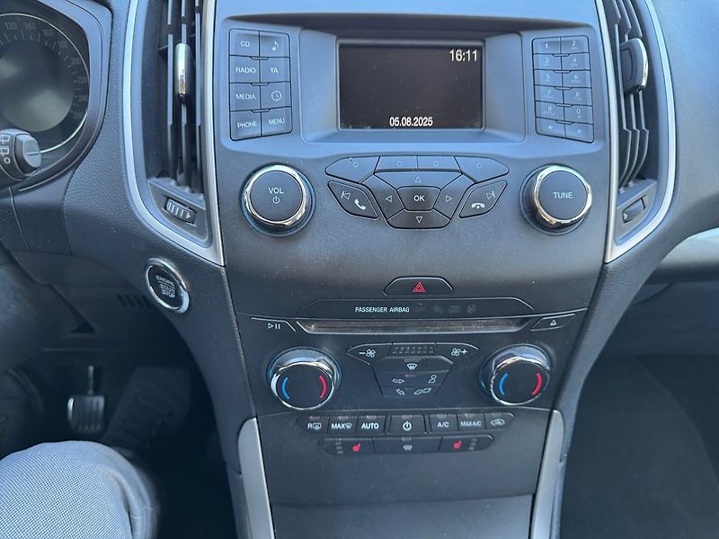 Ford S-MAX Business Edition - fotka 9 z 18