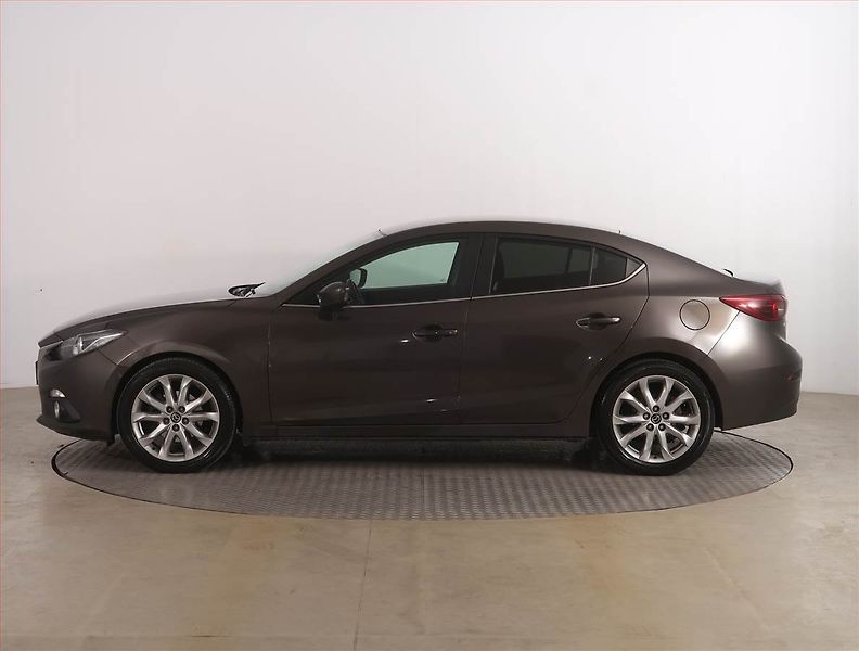 Mazda 3 (2016) Kenko 2.0 Skyactiv-G, Automat - fotka 3 z 18