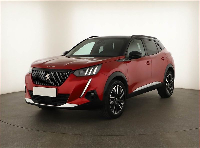 Peugeot 2008 (2021) GT 1.2 PureTech, Automat - fotka 2 z 15