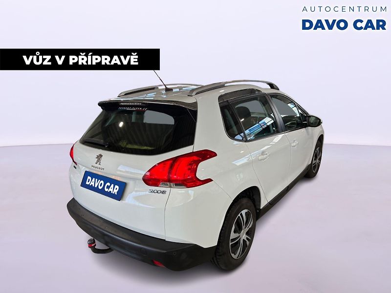 Peugeot 2008 1,2 PT 60kW CZ Klima - fotka 3 z 12