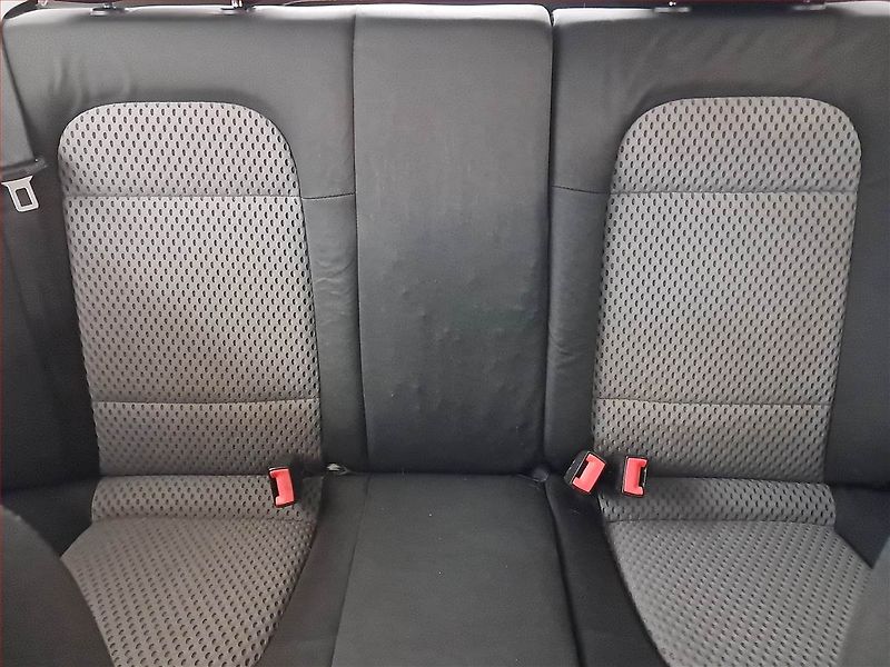 Škoda Fabia (2003) 1.2 12V, po STK, Klima - fotka 10 z 15