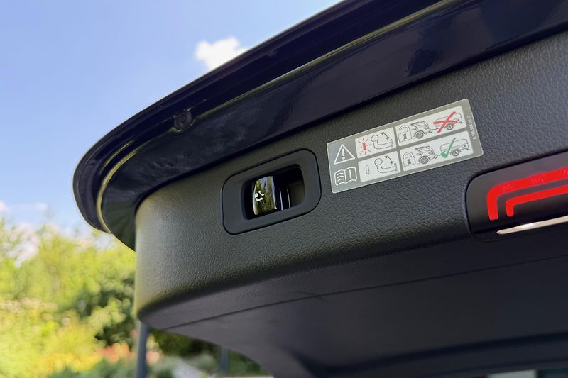 Mercedes-Benz Třídy C (2023) C 220d 4Matic Allterrain - fotka 29 z 125