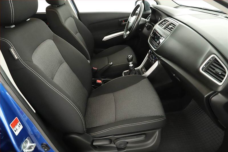 Suzuki SX4 S-Cross (2014) 1.6 DDiS AllGrip, 4X4 - fotka 7 z 14