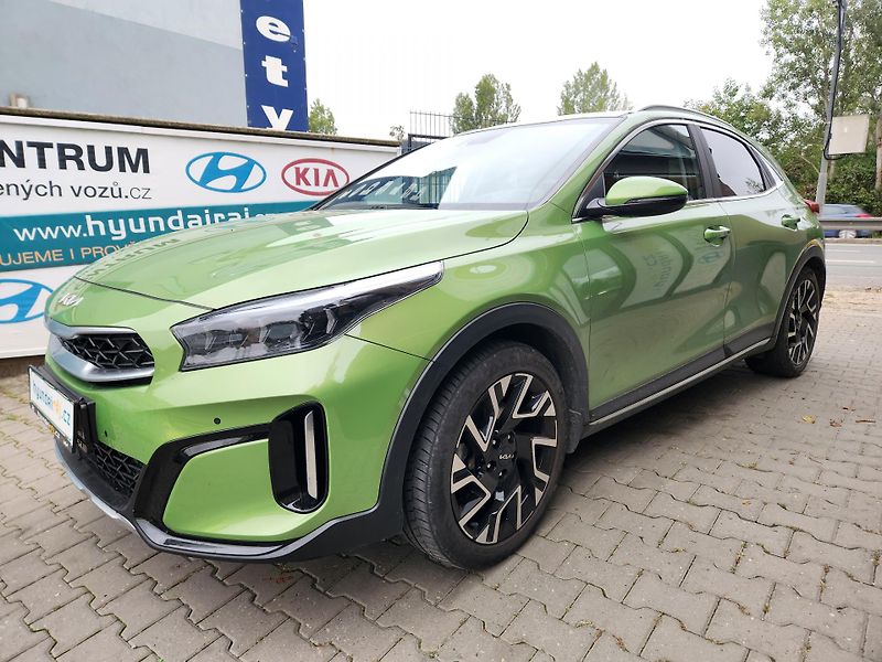 Kia XCeed 1.5-V ZÁRUCE-NAVI-TEMPOMAT - fotografie inzerátu