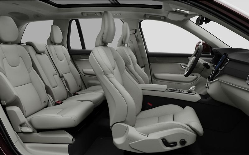 Volvo XC90 (2026) B5 ULTRA BRIGHT - fotka 12 z 15