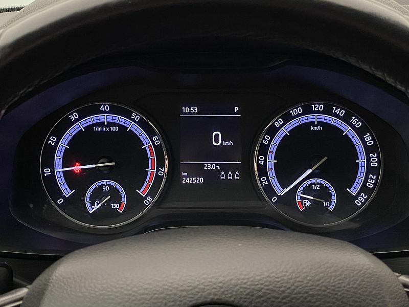 Škoda Kodiaq 1.4TSI 110kW DSG CZ 7míst - fotka 25 z 43