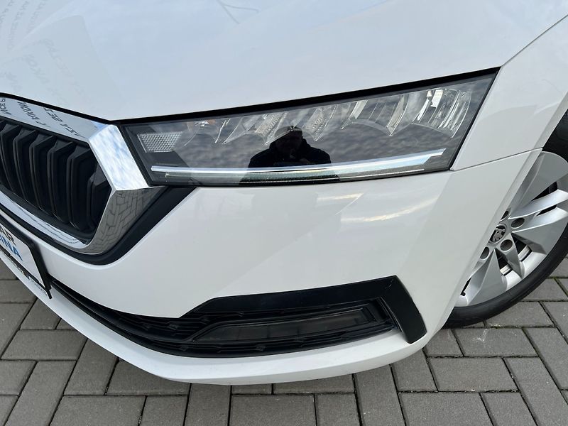 Škoda Octavia (2023) com. 2.0TDi! ČR+1. maj! TAŽNÉ! - fotka 9 z 39