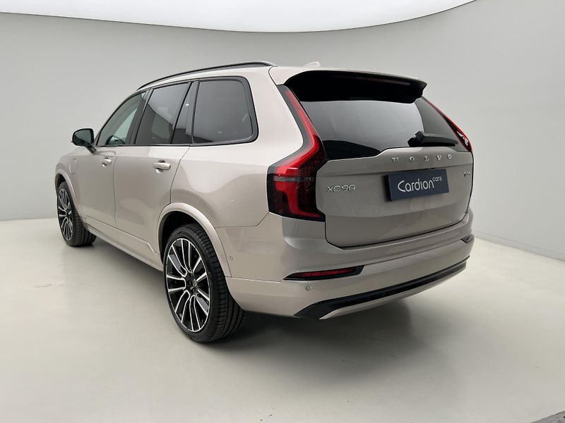 Volvo XC90 (2026) T8 AWD RECHARGE ULTRA DARK - fotka 11 z 46