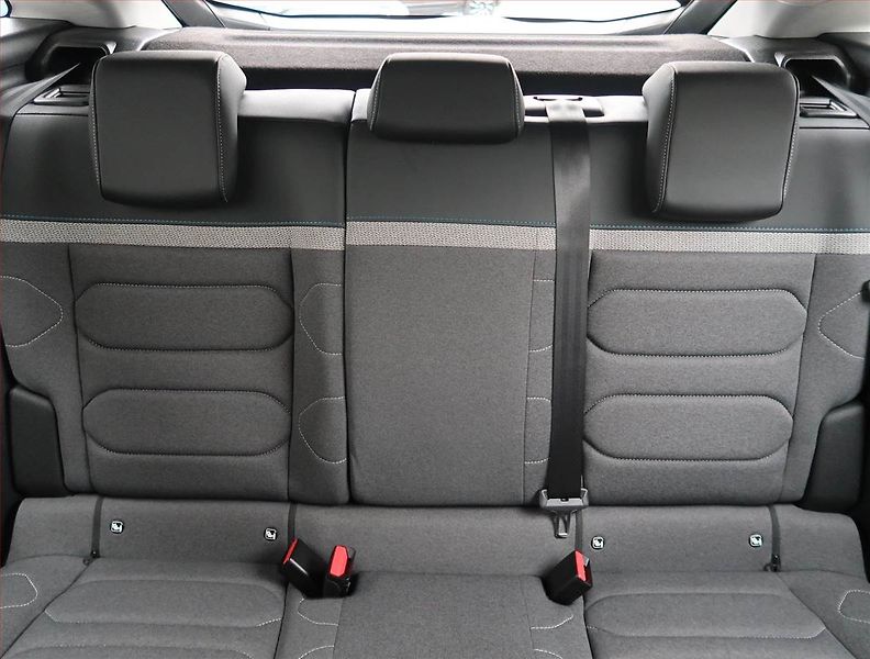 Citroën C4 (2024) 1.2 PureTech, Automat, ČR - fotka 10 z 23
