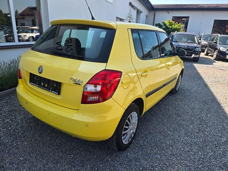 Škoda Fabia (2009) 1.4 16V Serviska - fotka 4 z 30
