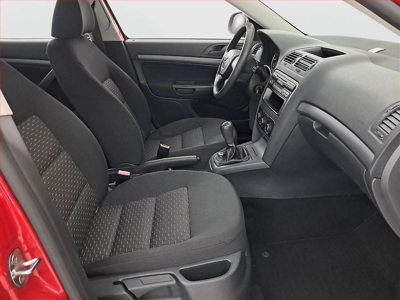 Škoda Octavia (2012) 1.4 TSI, Serv.kniha - fotka 9 z 14