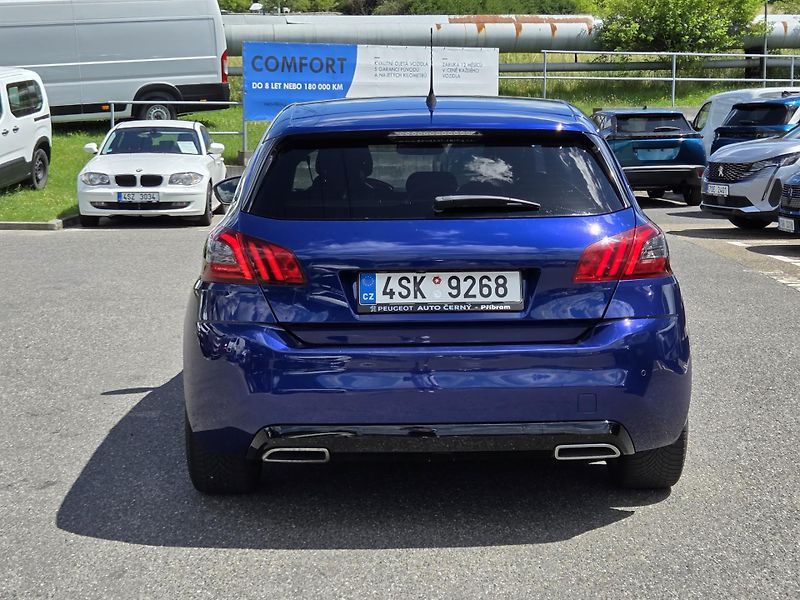 Peugeot 308 (2018) 2.0 BHDi 180 GT EAT8 - fotka 4 z 32