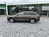 Škoda Octavia Combi 2.0 TDI DSG 4X4 Scout - náhled 3