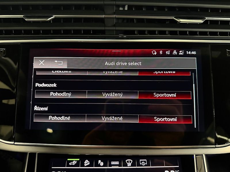 Audi Q7 60 TFSI e QUATTRO HYBRID  S-LI - fotka 24 z 35