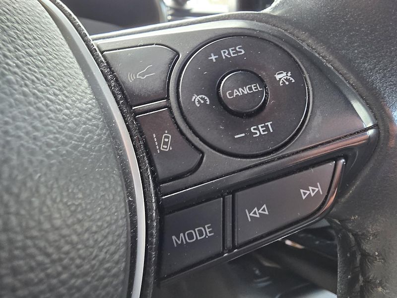 Toyota Corolla (2022) 1.8-HYBRID-KAMERA-AUT.KLIMA - fotka 18 z 19