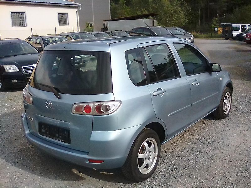 Mazda 2 (2007) 1.4i, 2.majitel - fotka 5 z 30