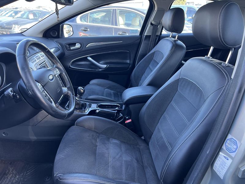 Ford Mondeo 2.0TDCi ALU KLIMA PŮVOD ČR - fotka 9 z 34